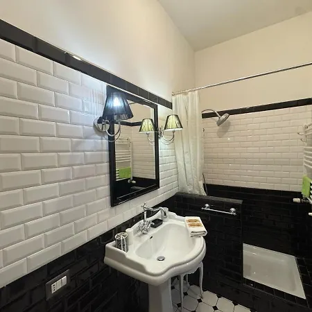 Relax & Explore Stylish In Appartement Rome