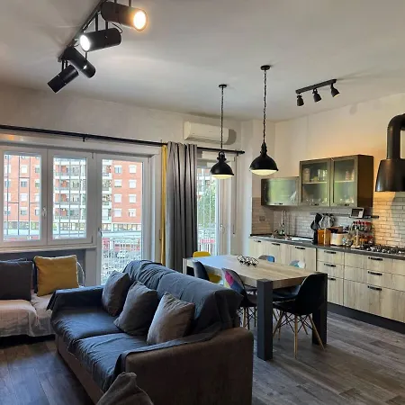 Relax & Explore Stylish In Appartement *