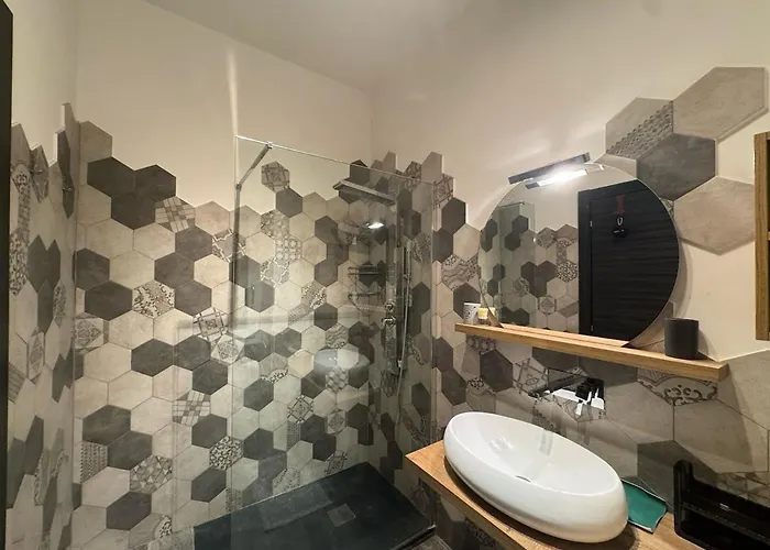 Relax & Explore Stylish In Apartment *